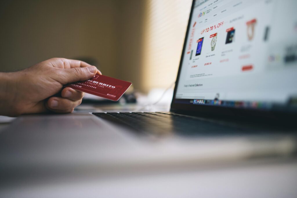 E-commerce website hire an agency